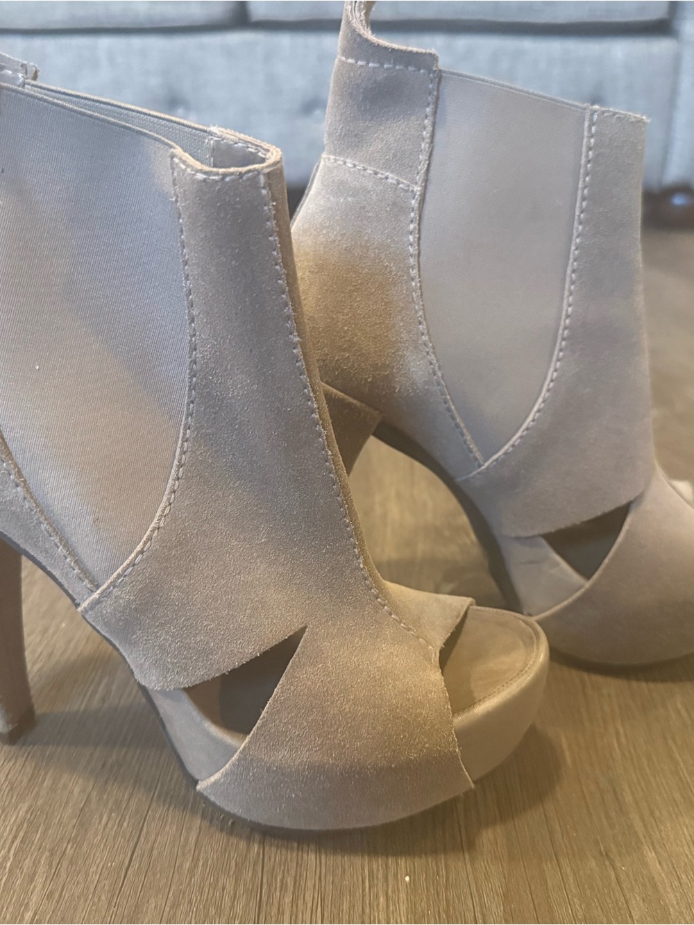 Pedro Garcia Suede Peep-Toe Platform Heels Abbie EUC- Like New Size 38